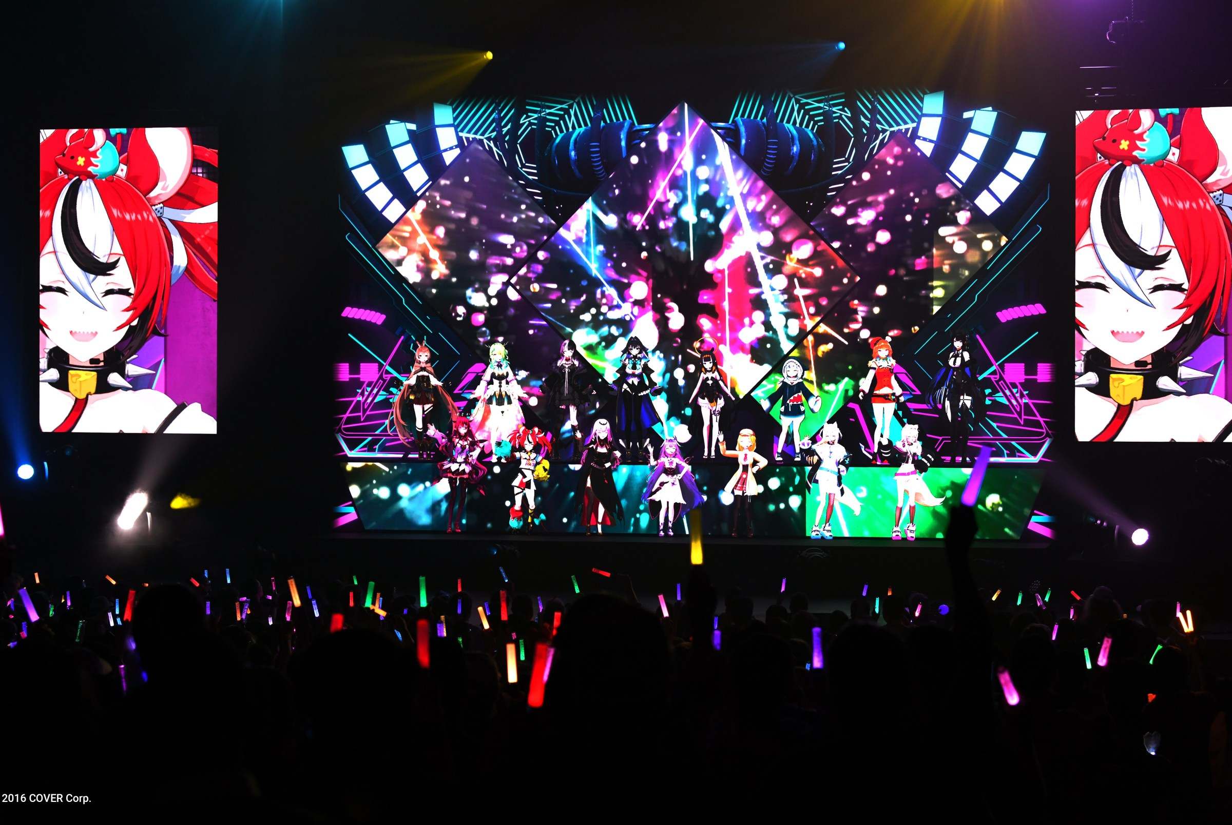 I went to a Hololive concert and now I’m convinced VTubers can do anything